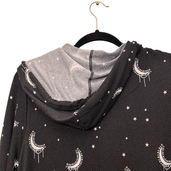 Brave Soul Onesie - Picture 4 of 5